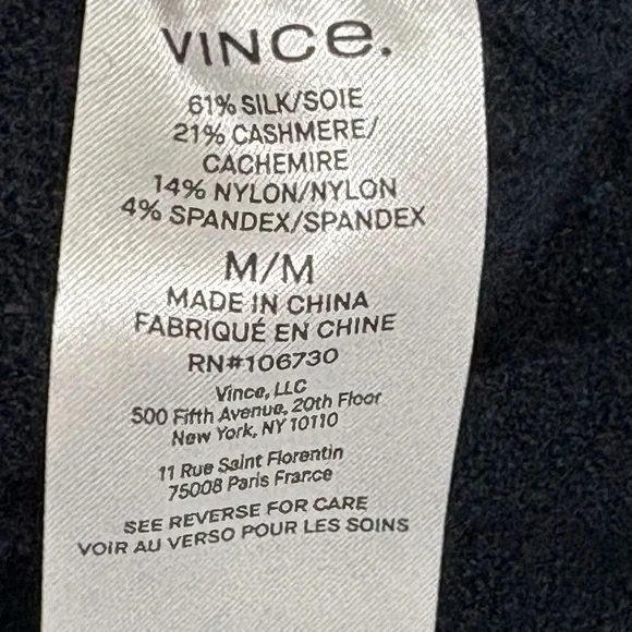 Vince $345 soft boucle silk cashmere long sleeve crewneck sweater‎ M - Picture 9 of 12